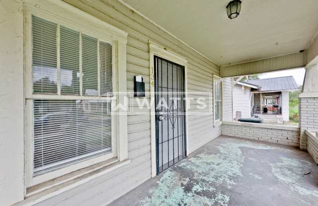 3-Bedroom House in East Lake. Gallery 3