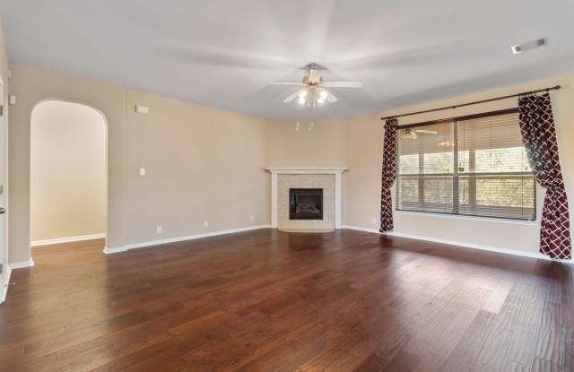 1103 Coronado Cv Gallery 4
