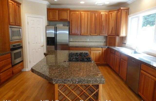 13804 64th Pl NE Gallery 4