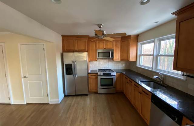 905 Palmer Avenue unit: 5H4 - 905 Palmer Avenue, Mamaroneck, NY 10543