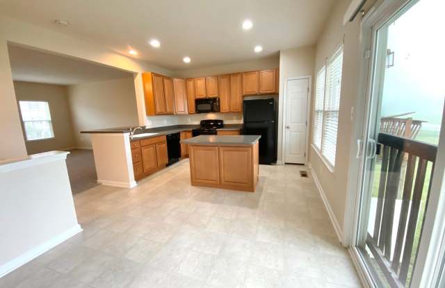 JUST REDUCED!  3 Bedroom Townhome in Waynesboro! Gallery 3