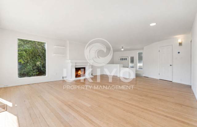 5800 Nottingham Drive Gallery 3