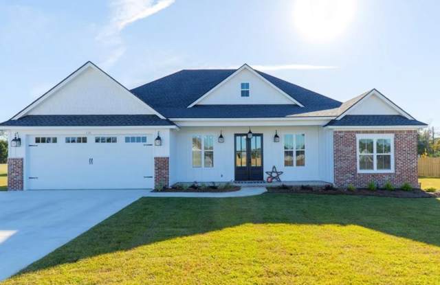 Elegant Southern Living: Your Dream Rental Home in Hahira, Georgia! photos photos