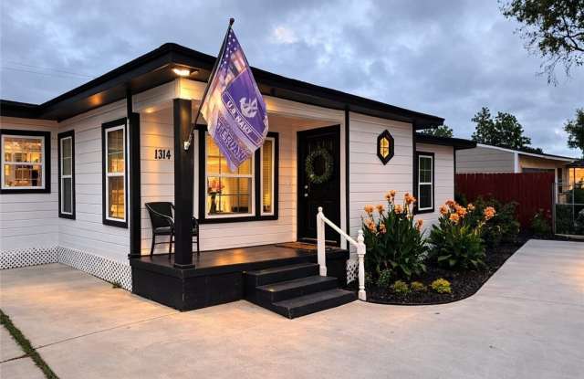 1314 Devon Drive photos photos