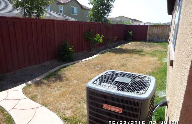 29617 Rawlings Way Gallery 4
