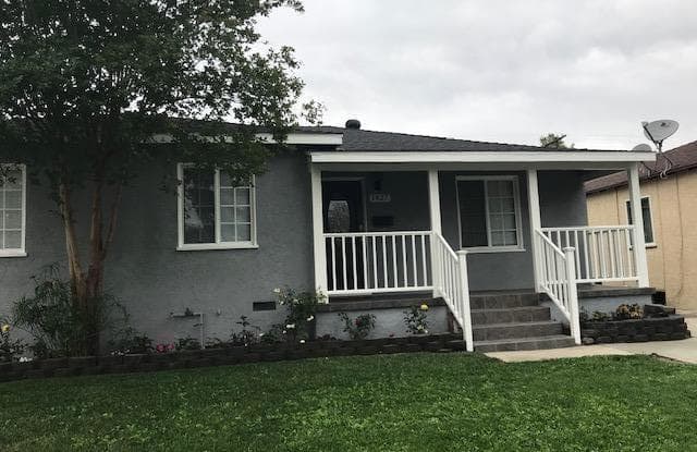 1427 N Evergreen Street - 1427 N Evergreen St, Burbank, CA 91505