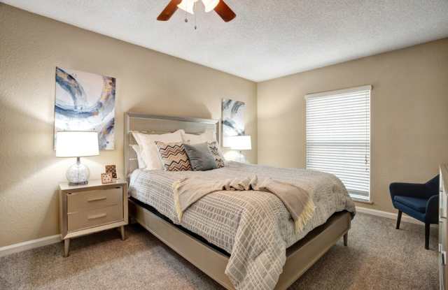 Signal Pointe Gallery 4