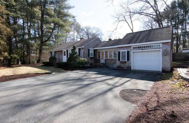98 Hillcrest Dr Gallery 2