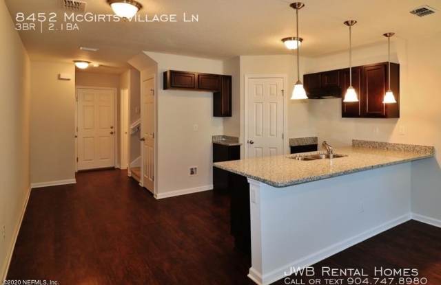8452 MCGIRTS VILLAGE LN Gallery 3