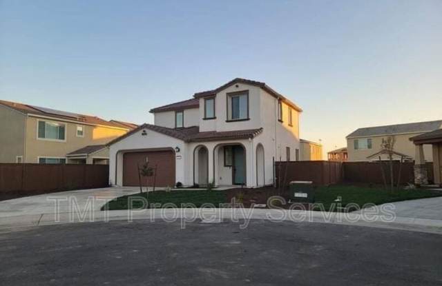 7374 Galette Ct - 7374 Galette Court, Vineyard, CA 95829