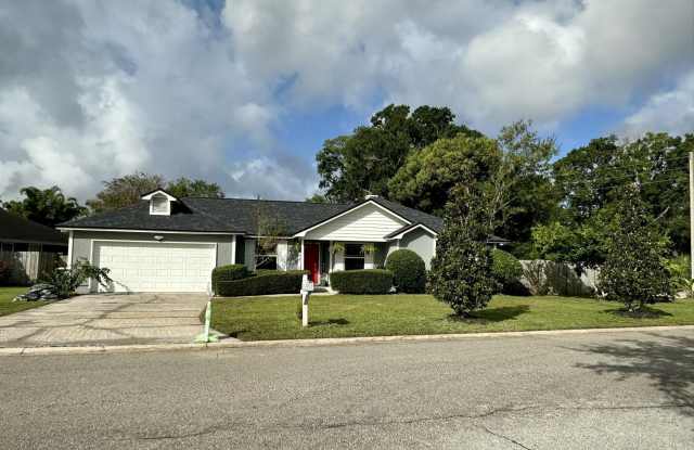 10420 INVERNESS Drive photos photos