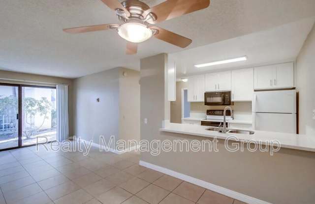 8324 Regents Road Gallery 2