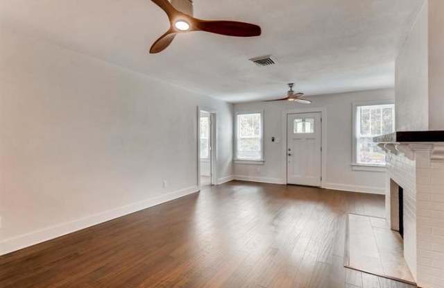 2530 7th Street North Gallery 3