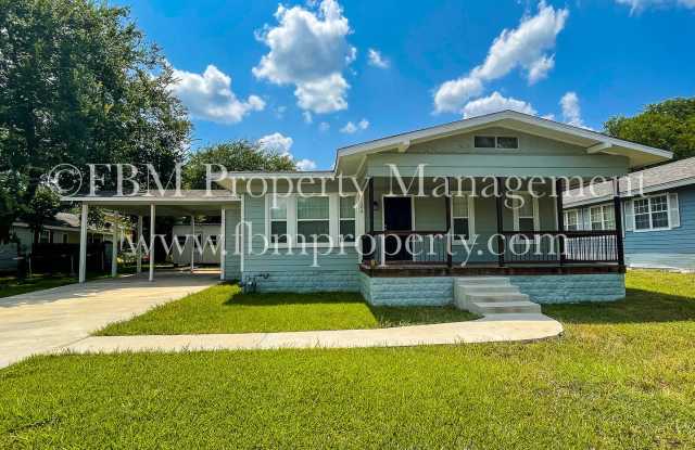 104 Sunset Circle - Beautiful 4 Bedroom, 2 Bathroom Home with in Alvarado, TX! - 104 Sunset Circle, Alvarado, TX 76009