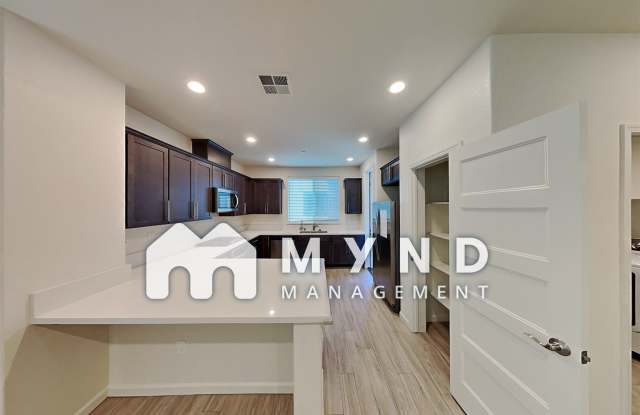 1036 Onofrio Ln Unit 1 Gallery 4