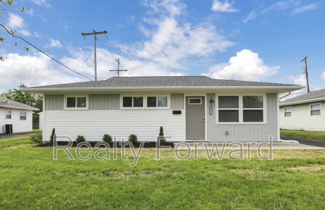 2817 Woodgrove Dr photos photos