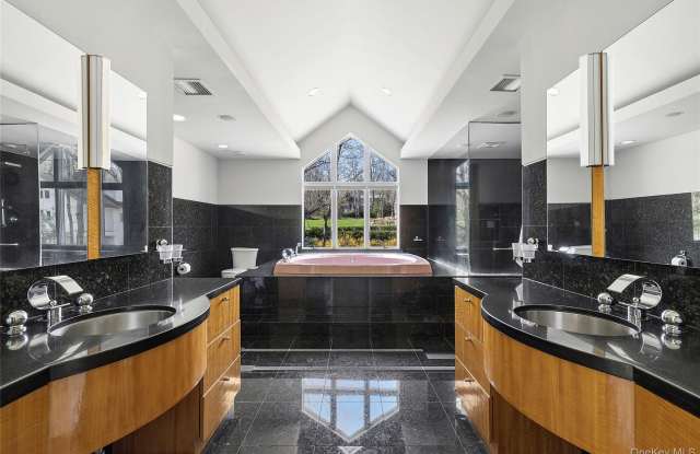 92 Old House Lane Gallery 3