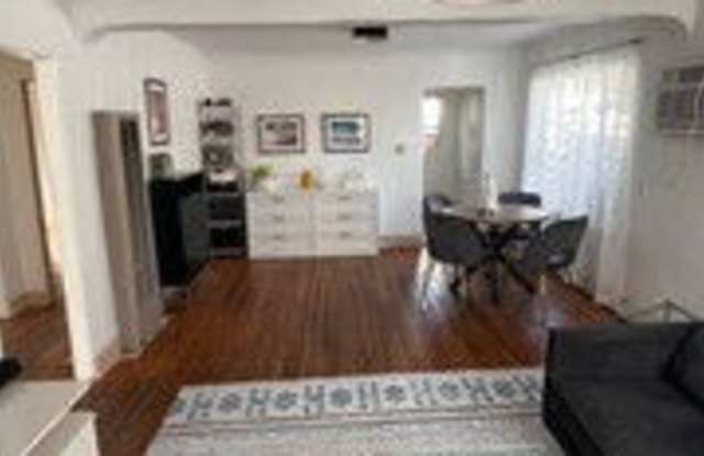 4354 Coolidge Avenue Gallery 4