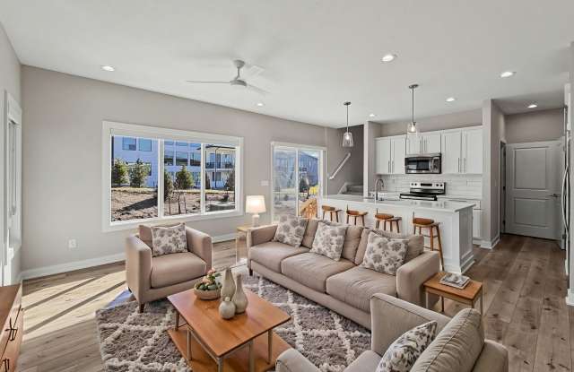Beautiful & Spacious Townhomes w/ Two Car Garage- END UNIT! Gallery 3