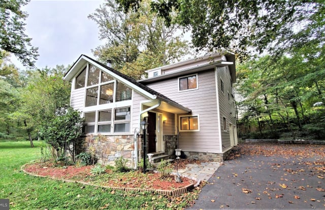 3530 MORNINGSIDE DRIVE - 3530 Morningside Drive, Woodburn, VA 22031