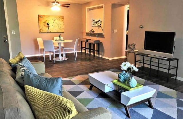 Camelot East Apartments photos photos