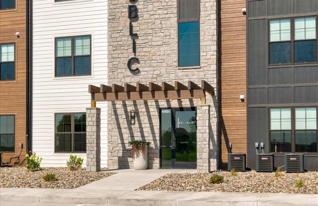 300 Anthem Drive Gallery 4