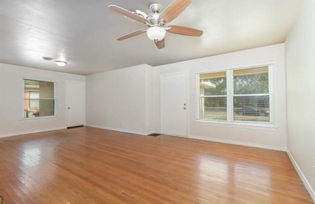 1709 Arrow Lane Gallery 4