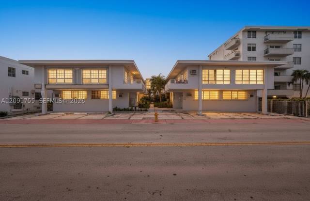 8010 Tatum Waterway Dr Gallery 1