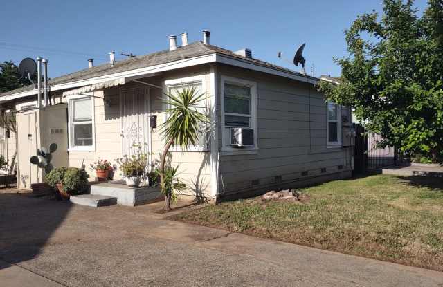 6838 18th Ave #A - Sacramento 95820 photos photos