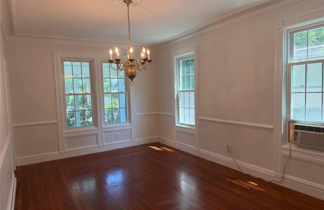 13 Walnut Street Gallery 3