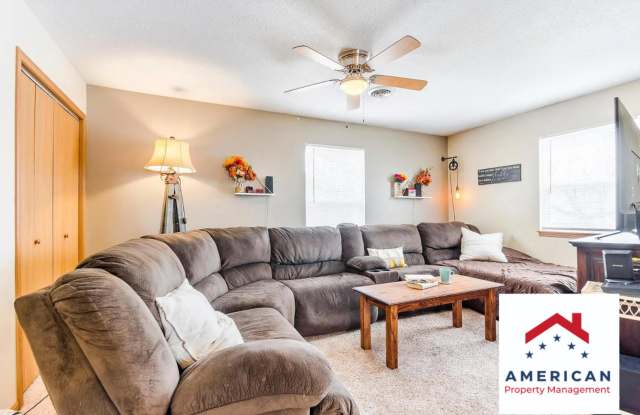Close to Fort Riley Blvd + Top Level Over-Under Duplex + Pet-Friendly + Washer & Dryer Included! Available August 5th! Gallery 3