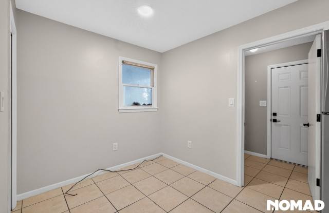 Townhouse great location photos photos