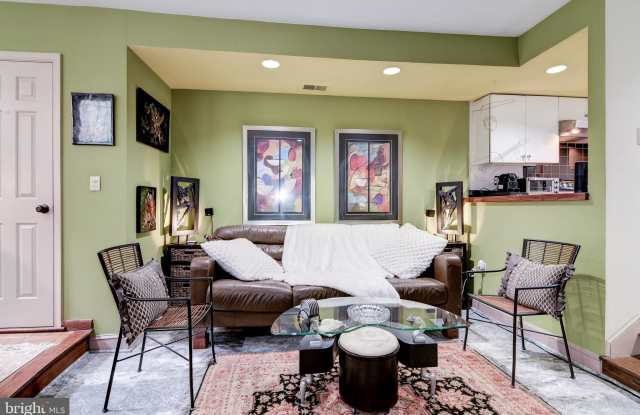 1841 R STREET NW Gallery 4