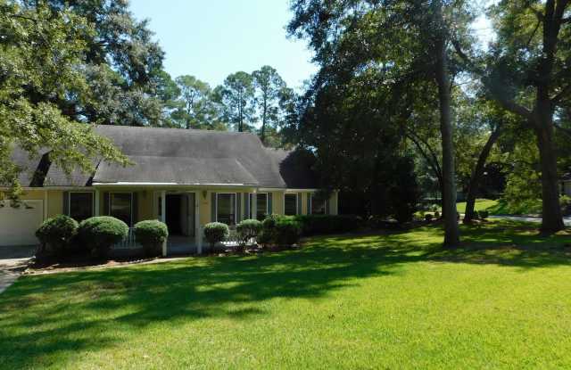 2120 Northwood Circle Gallery 4