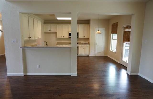 1416 Sleepy Hollow Drive Gallery 3