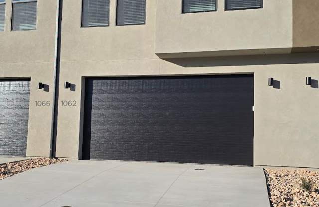 Brand New Three Bedroom Rockland Town Home photos photos