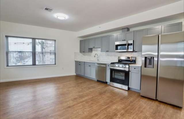 143 ZABRISKIE ST - 143 Zabriskie Street, Jersey City, NJ 07307