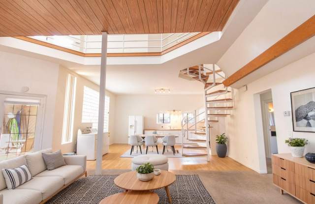Loft-Like Unique 5 bed / 2 Bath Space with Lots of Character in Ocean Beach! photos photos