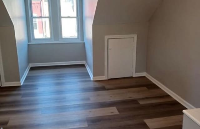 Beautiful 4BR Reading Townhome For Rent Gallery 3