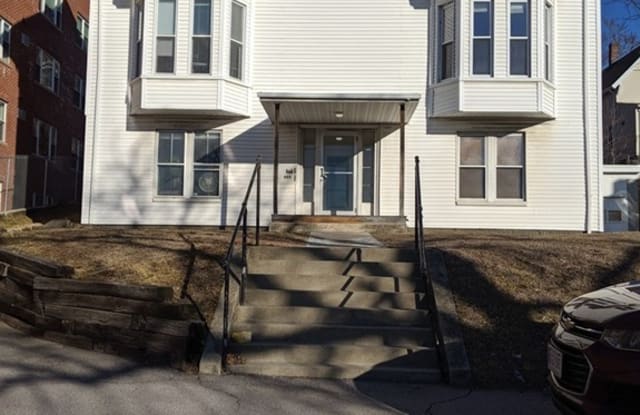 495 PLEASANT ST - 495 Pleasant Street, Malden, MA 02148