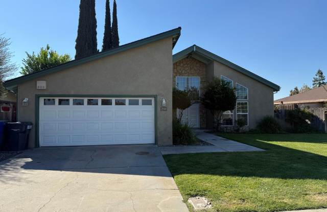 Nicely updated home in established Turlock neighborhood! - 2500 Barbara Way, Turlock, CA 95380