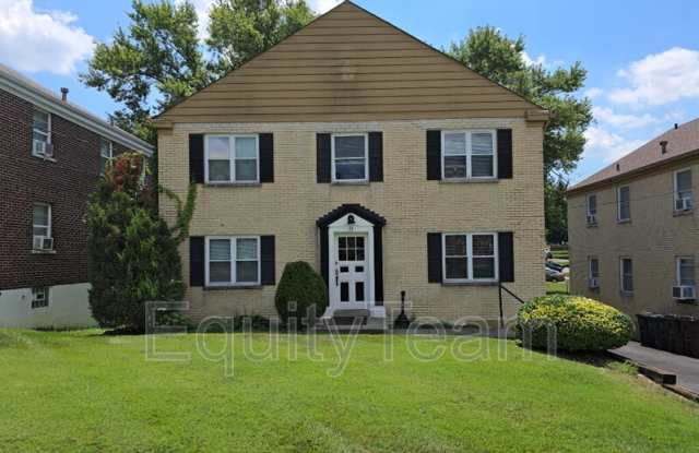 33 Gahl Ter photos photos