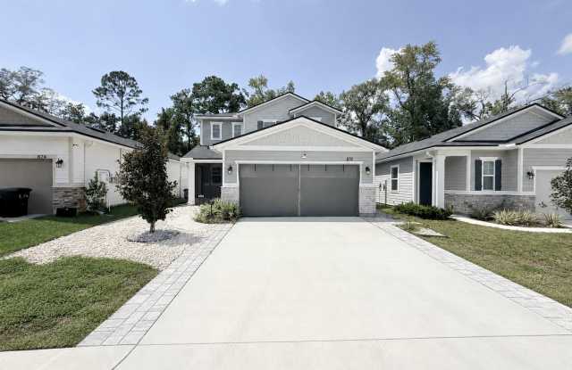 Bright & Spacious 4BR Home with Screened Porch & Paver Patio photos photos Bright & Spacious 4BR Home with Screened Porch & Paver Patio photos photos