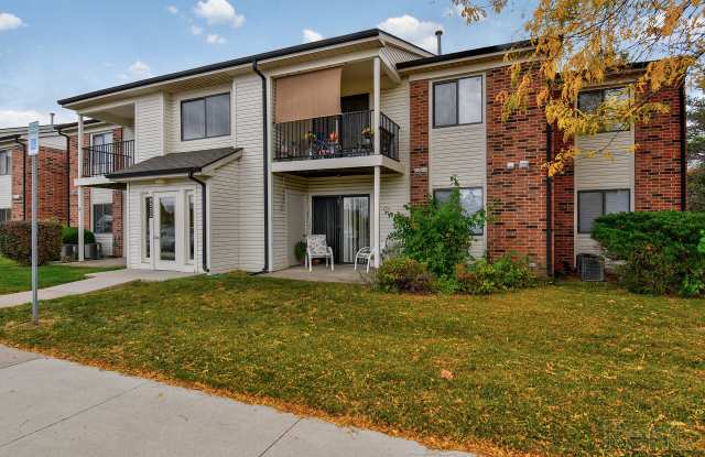 Hickory Knoll Apartments - Affordable Housing photos photos