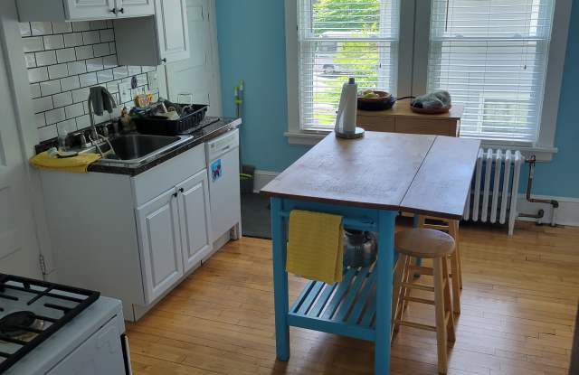 352 Morton St W photos photos