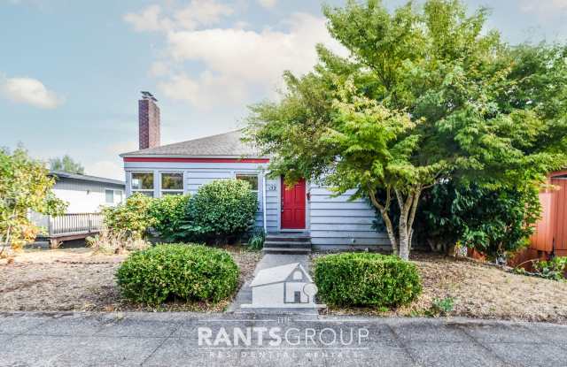 2-Bedroom Home with Basement on a Spacious Lot on the West Side of Olympia! - 132 Rogers Street Northwest, Olympia, WA 98502
