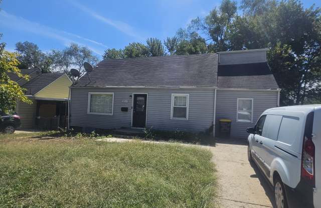 5211 E 40th St photos photos 5211 E 40th St photos photos