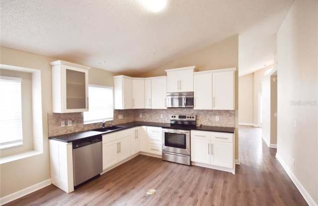 12870 MARIBOU CIRCLE Gallery 3