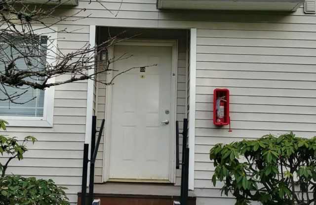 Edgewood North Gallery 4