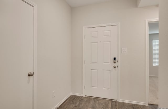 728 ARMADILLO DR Gallery 4